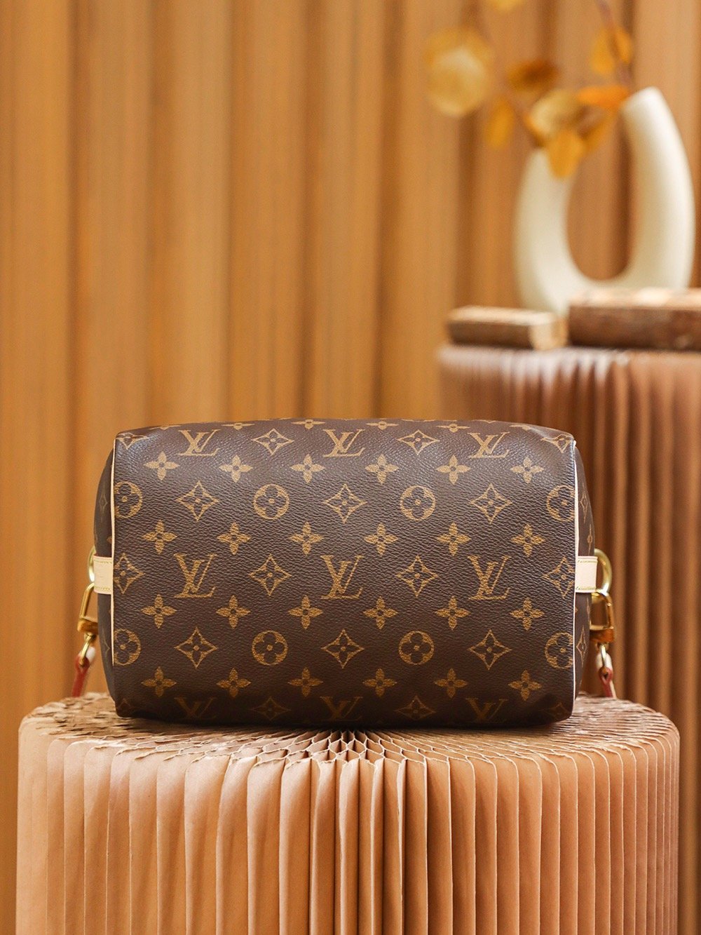 LV  SPEEDY BANDOULIÈRE 25