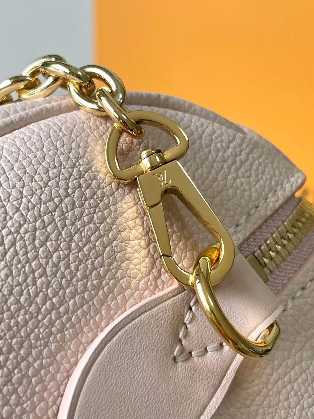 LV  SPEEDY BANDOULIÈRE 20 (pink)