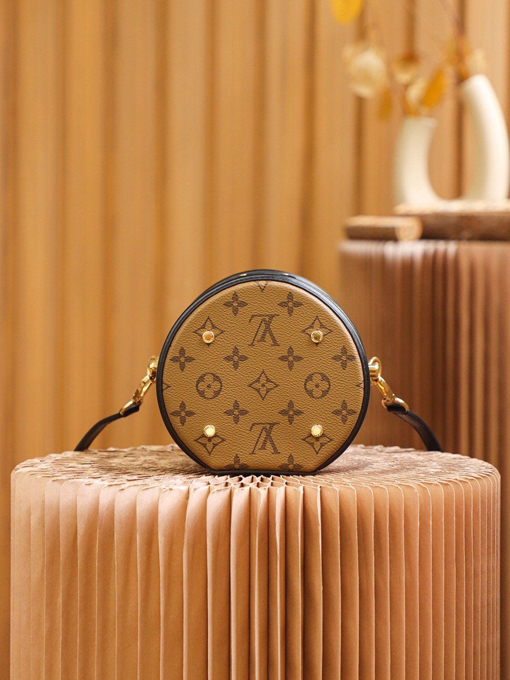 LV  Cannes