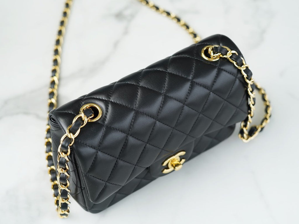 CHANEL Classic Flap
