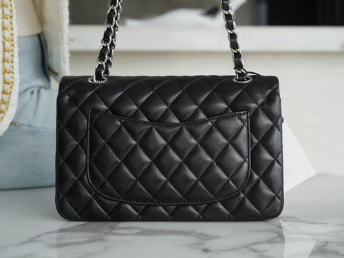 CHANEL Classic Flap