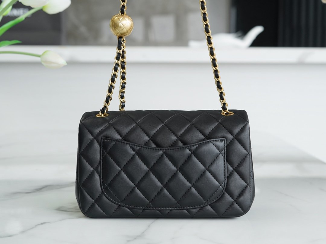 CHANEL 23C
