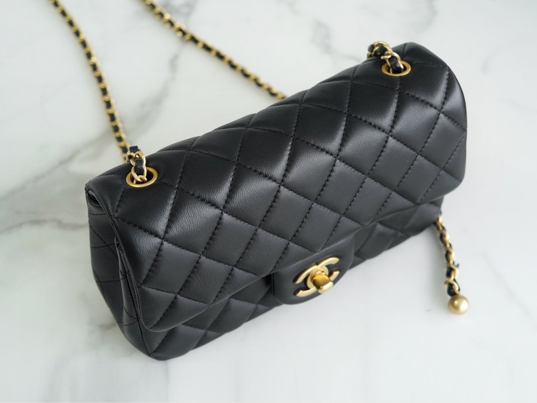 CHANEL 23C