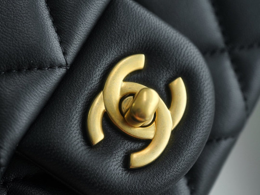 CHANEL 23C