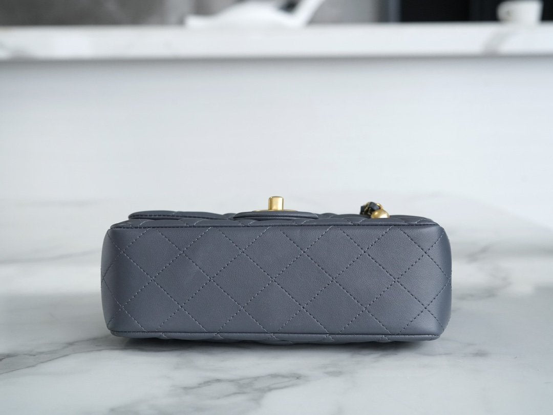 CHANEL 23C