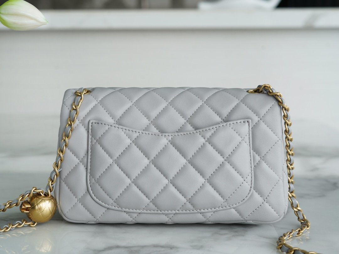 CHANEL 23C