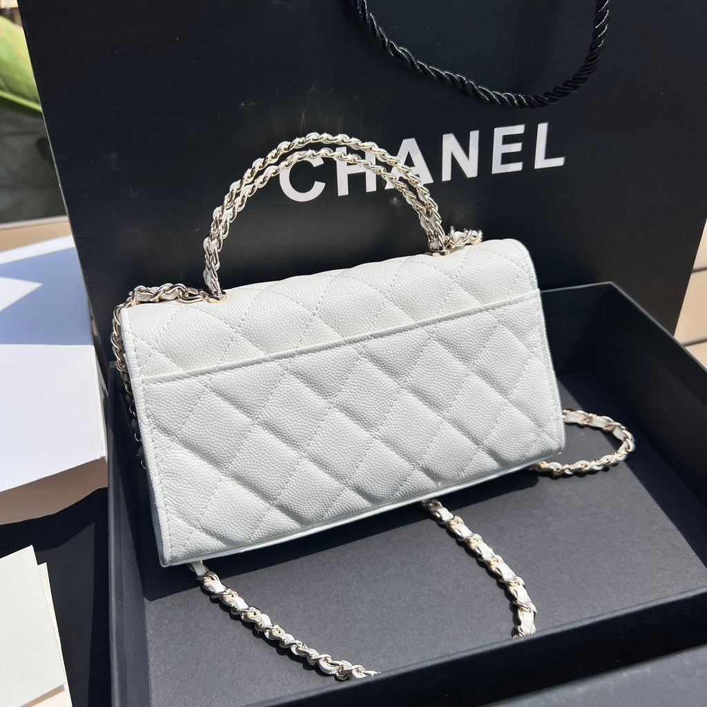 CHANEL KELLY