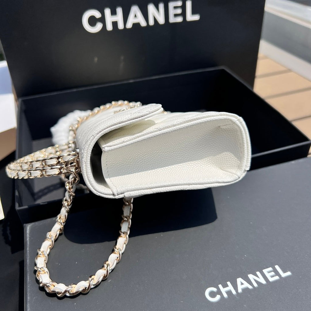 CHANEL KELLY