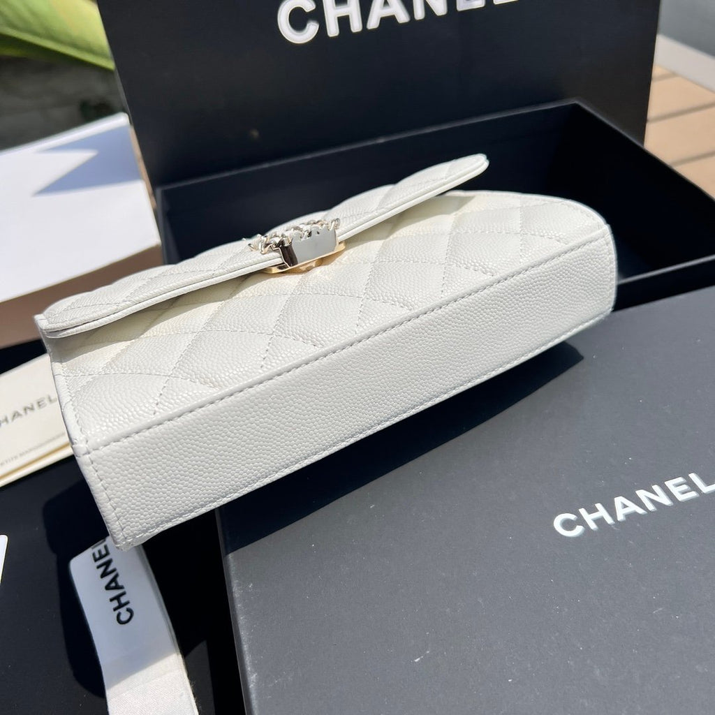 CHANEL KELLY