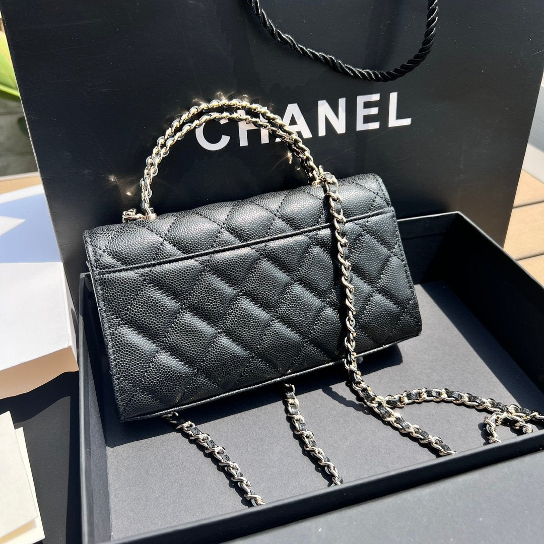 CHANEL KELLY