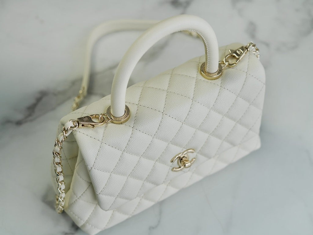 CHANEL CoCo handle