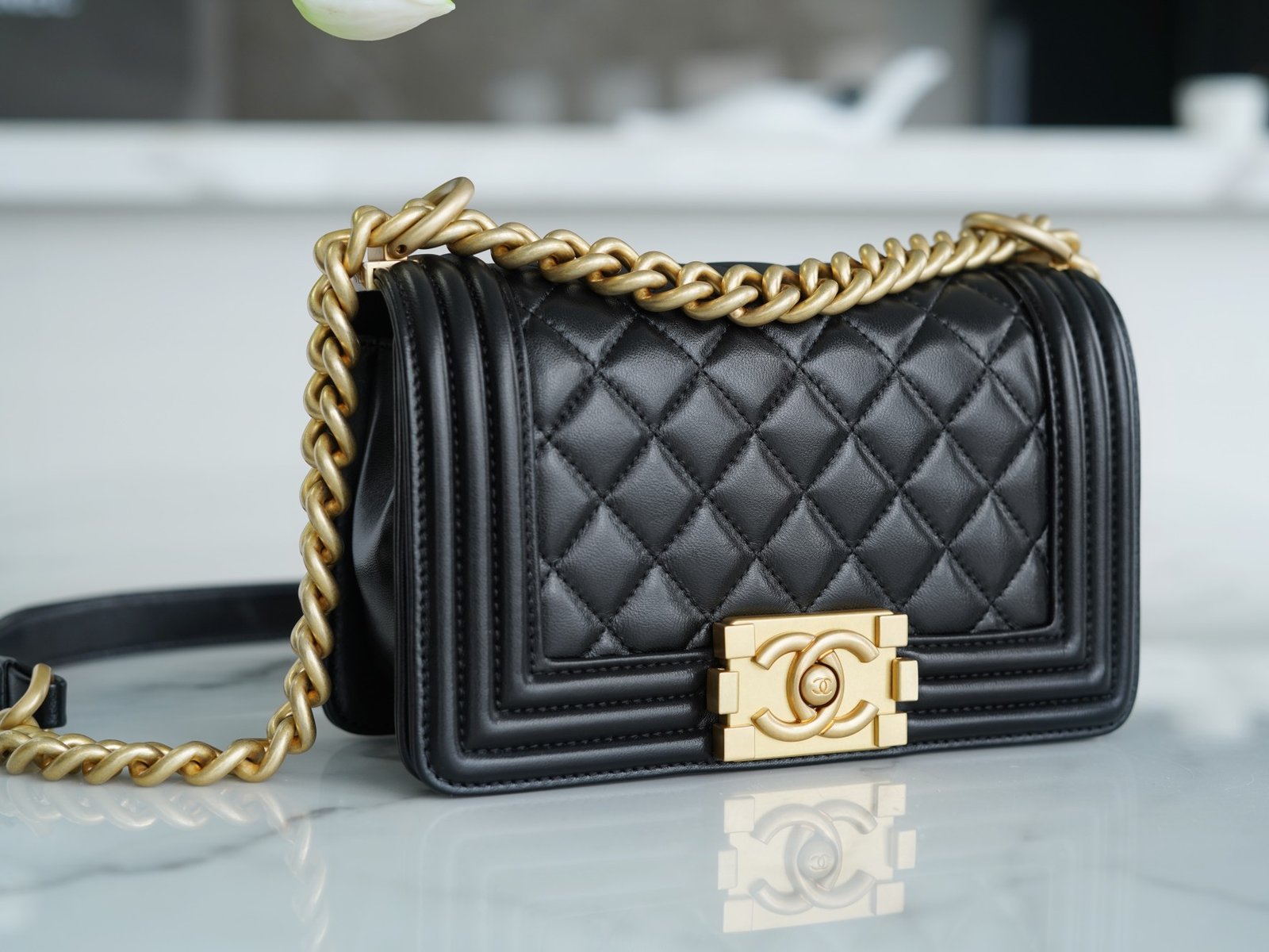 CHANEL Leboy