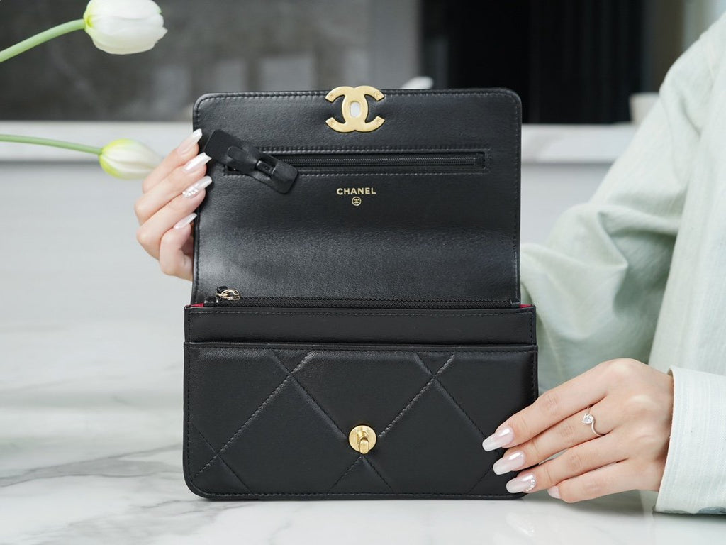 CHANEL 23p