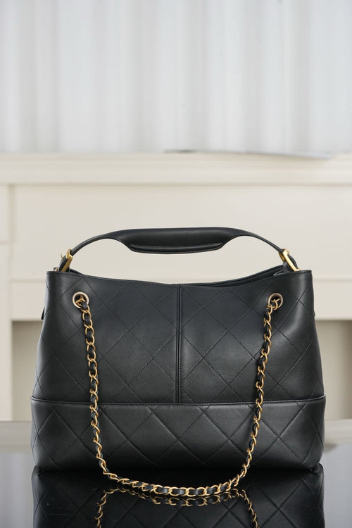 CHANEL 25a