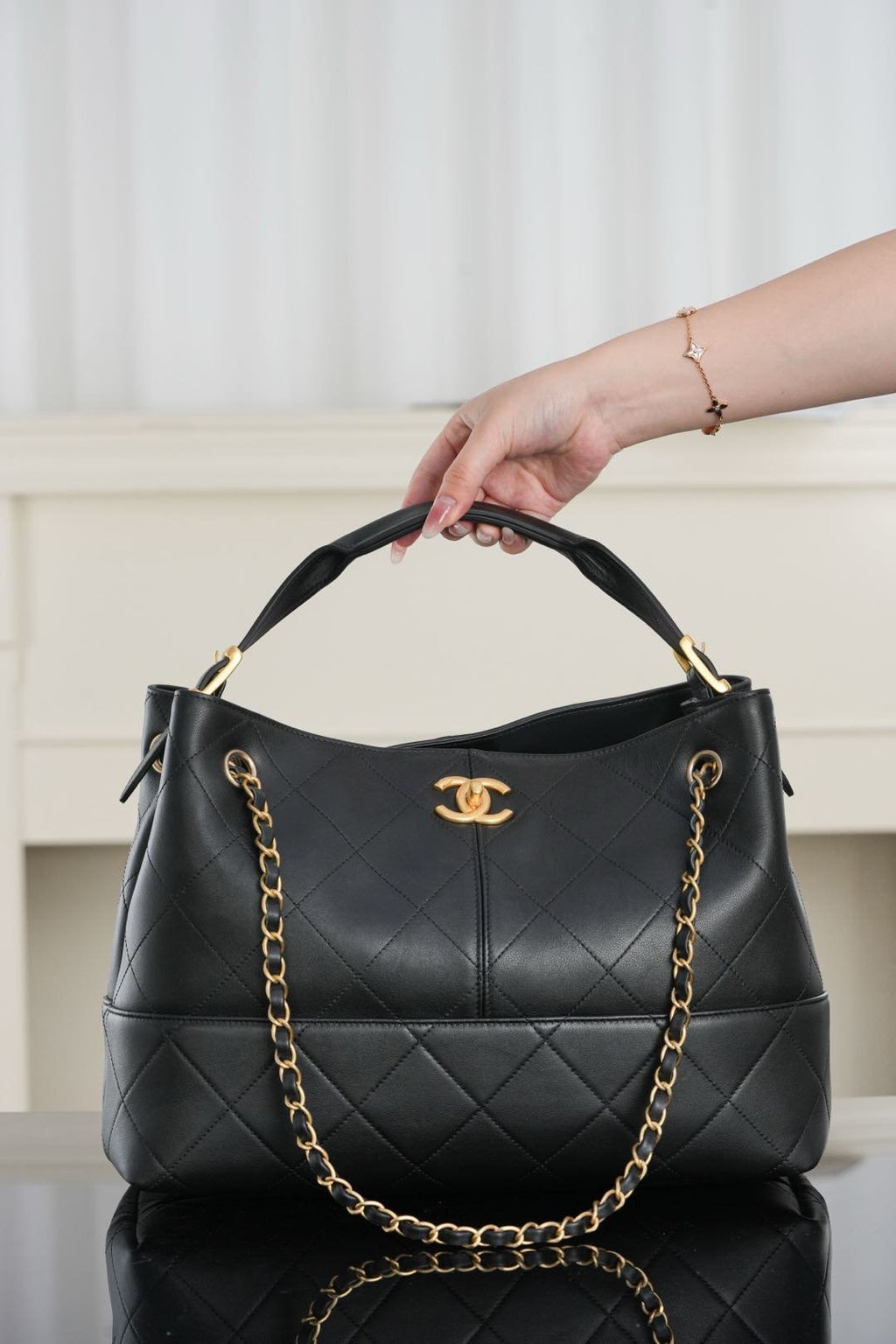 CHANEL 25a