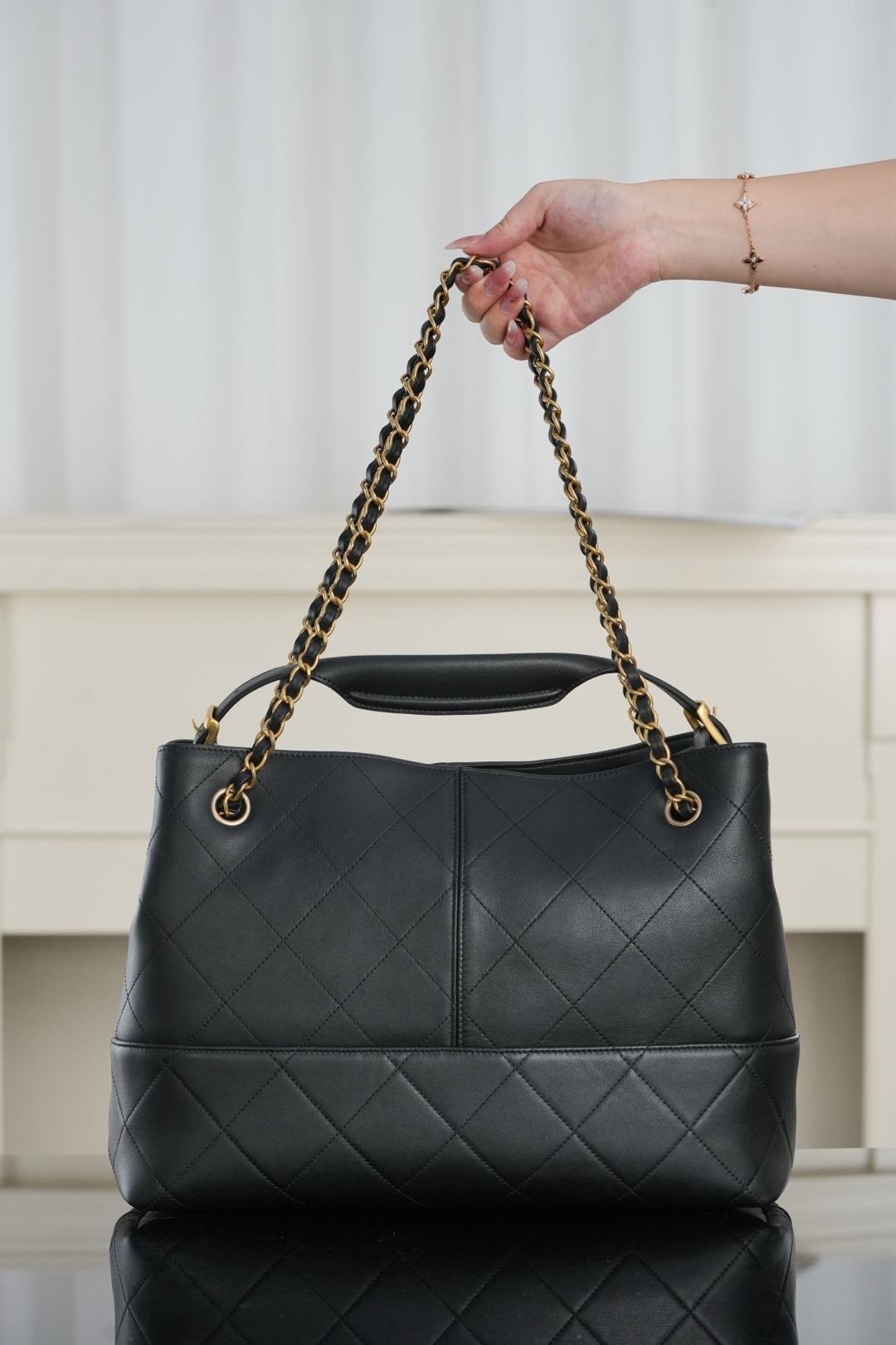 CHANEL 25a