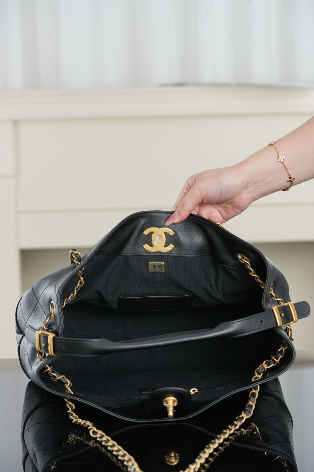 CHANEL 25a