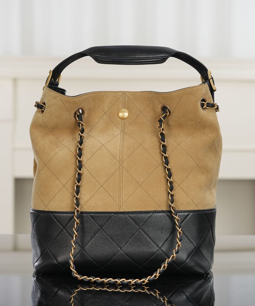 CHANEL 25a