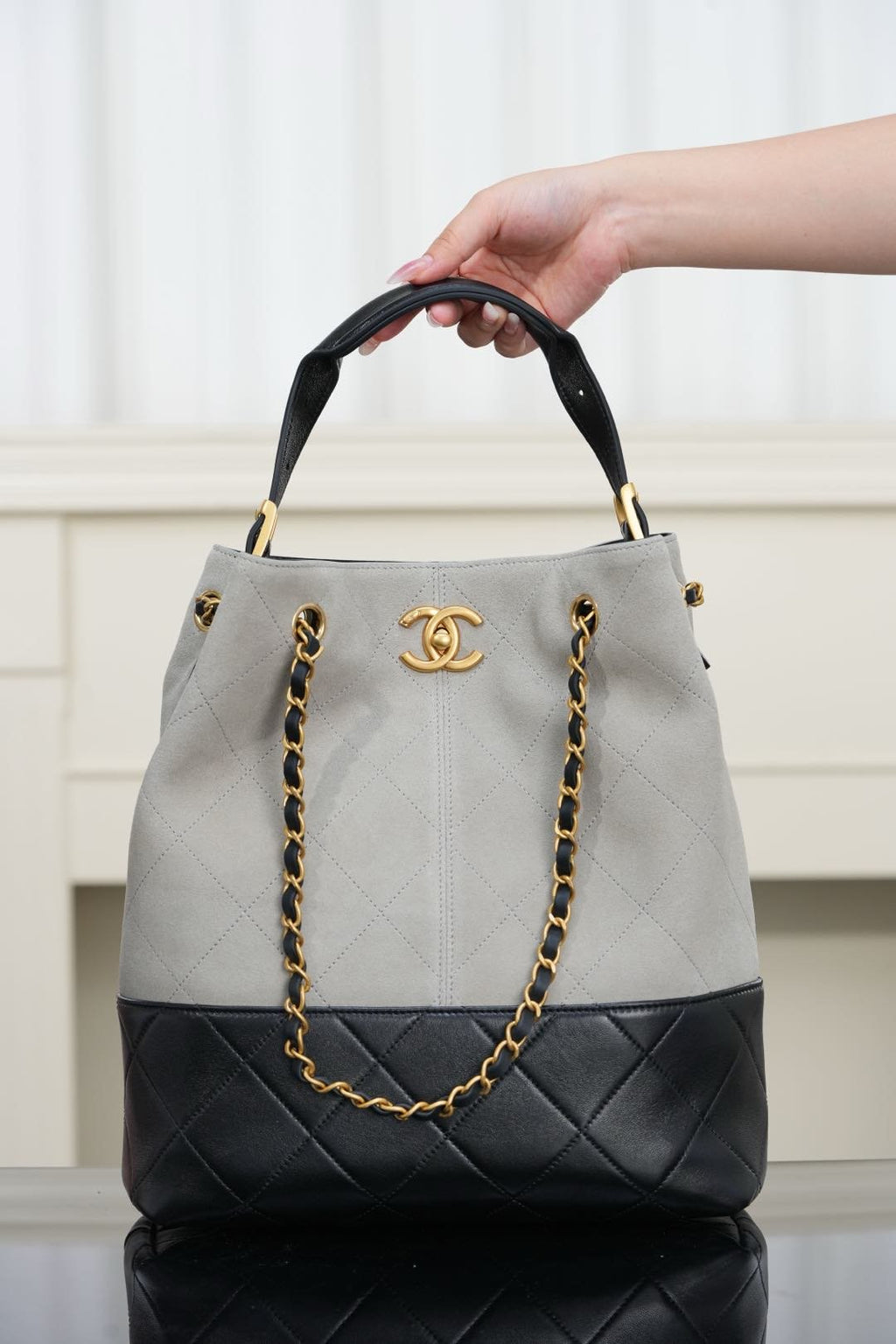 CHANEL 25a