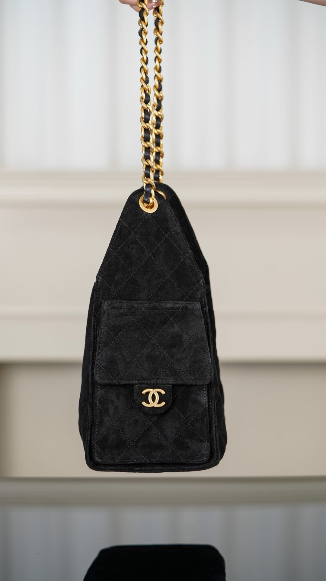 CHANEL hobo