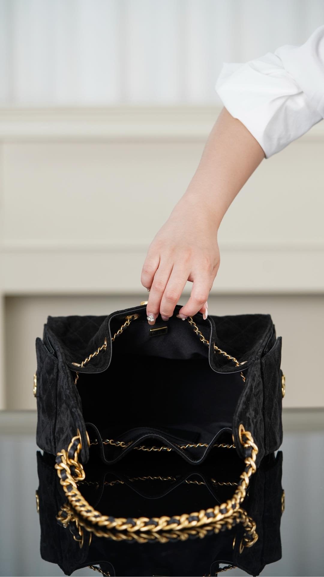 CHANEL hobo