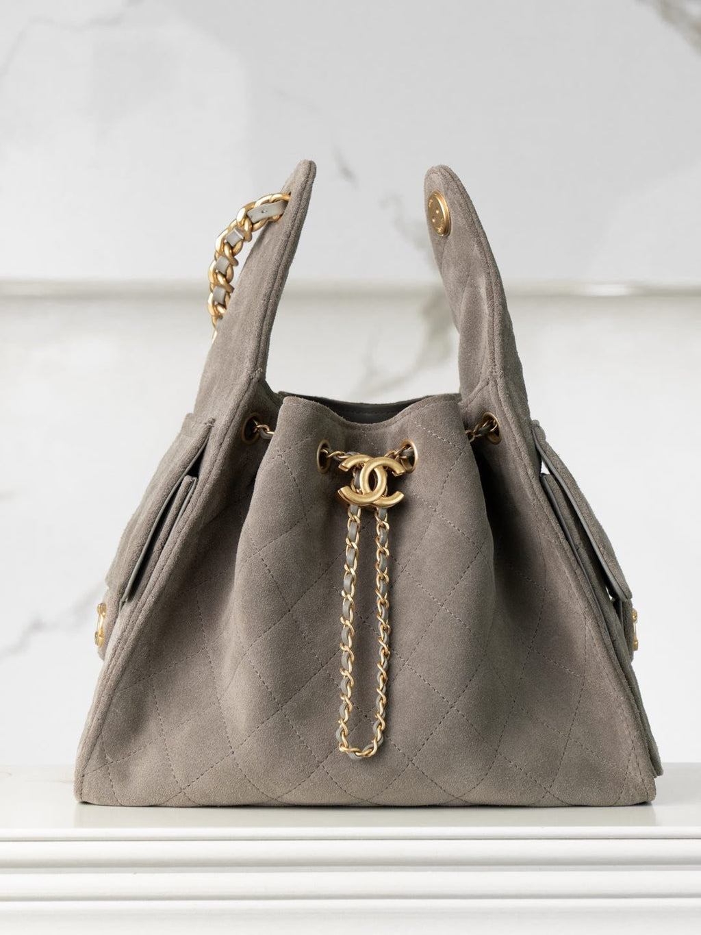 CHANEL hobo