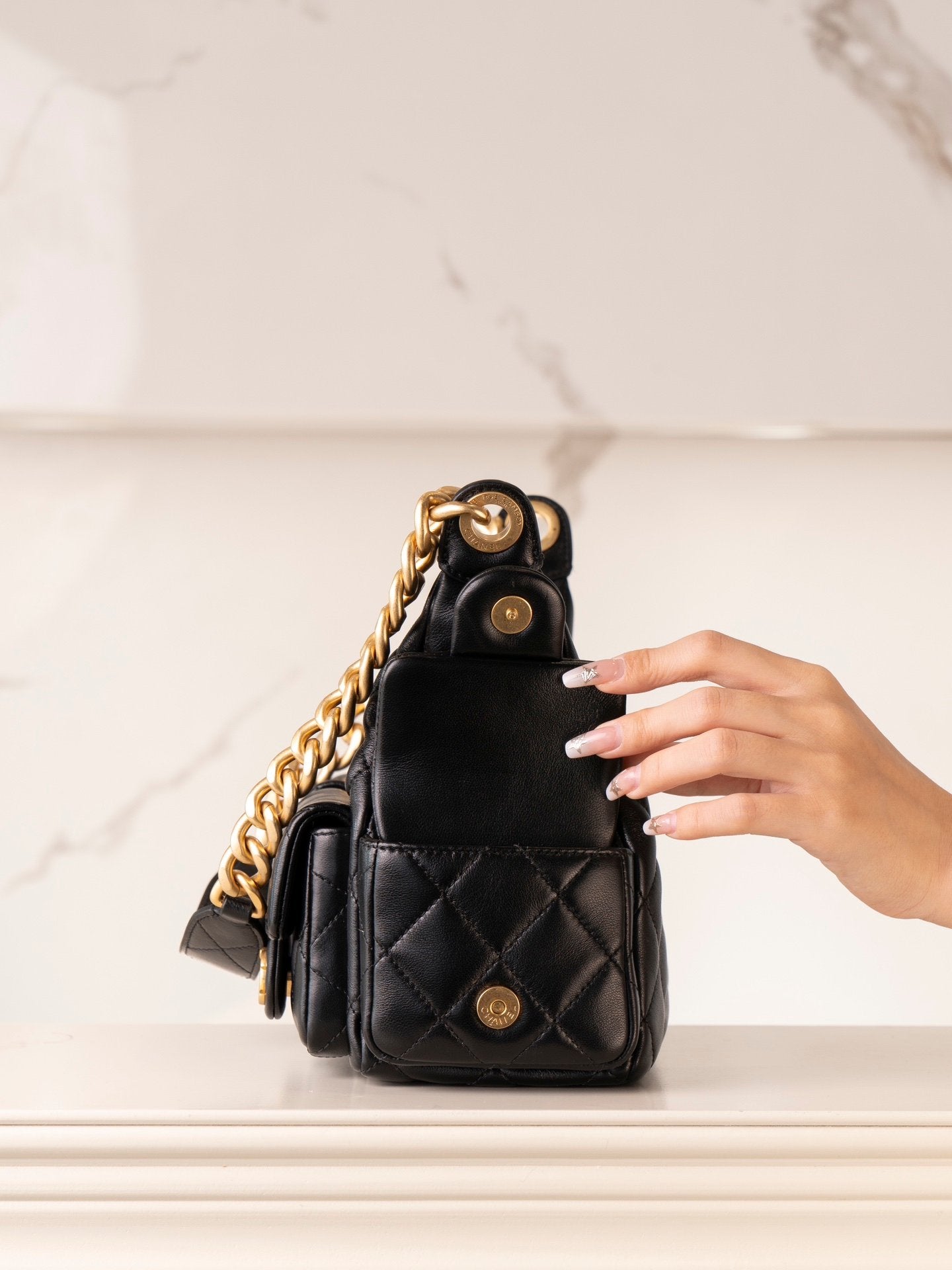 CHANEL 25c hippie hobo bag