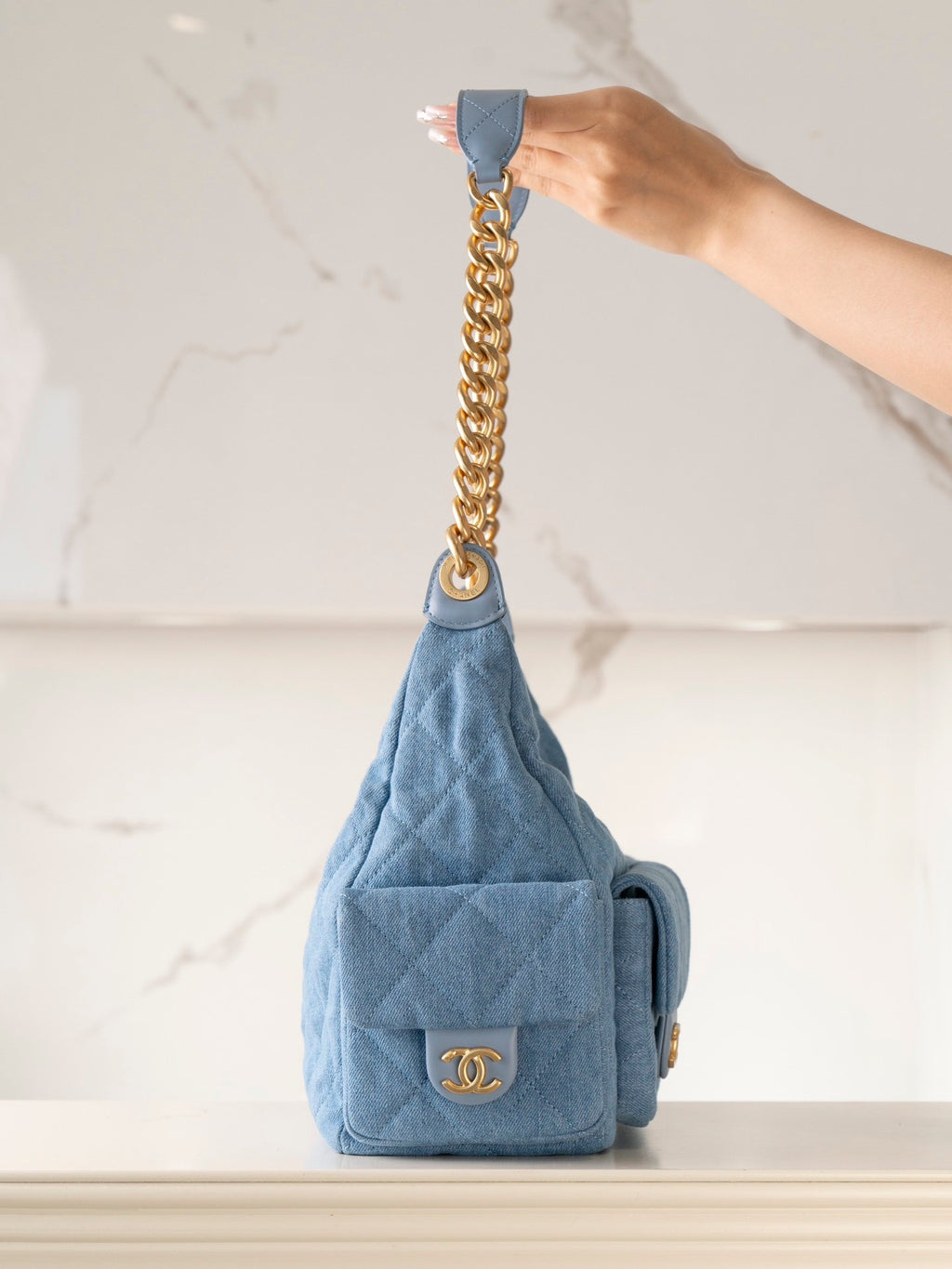 CHANEL 25c hobo bag