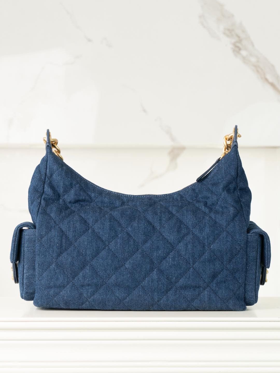 CHANEL 25c hippie hobo bag