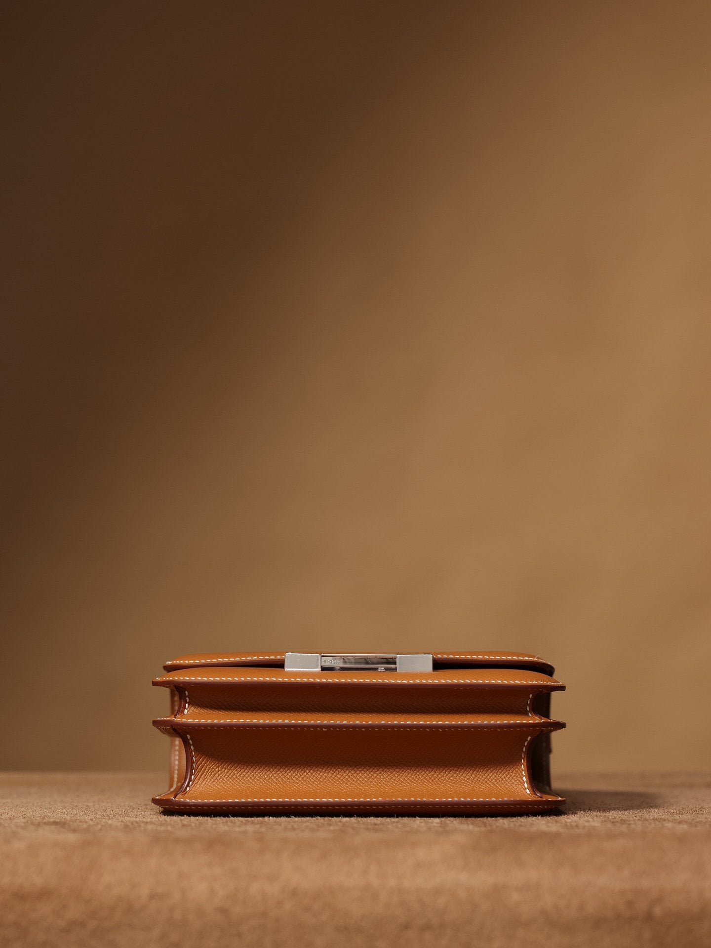 Hermes Constance 19