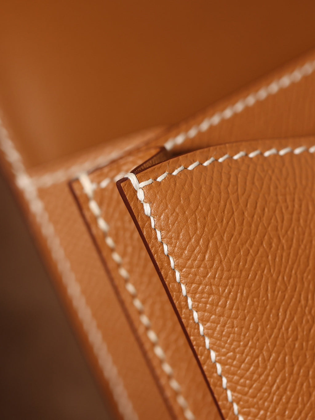 Hermes Constance 19