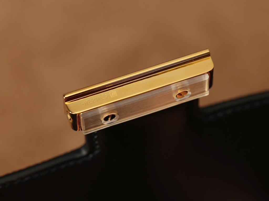 Hermes Constance 19