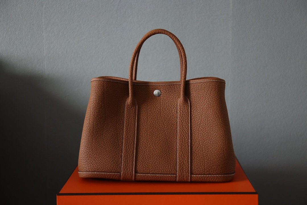 Hermes Garden Party