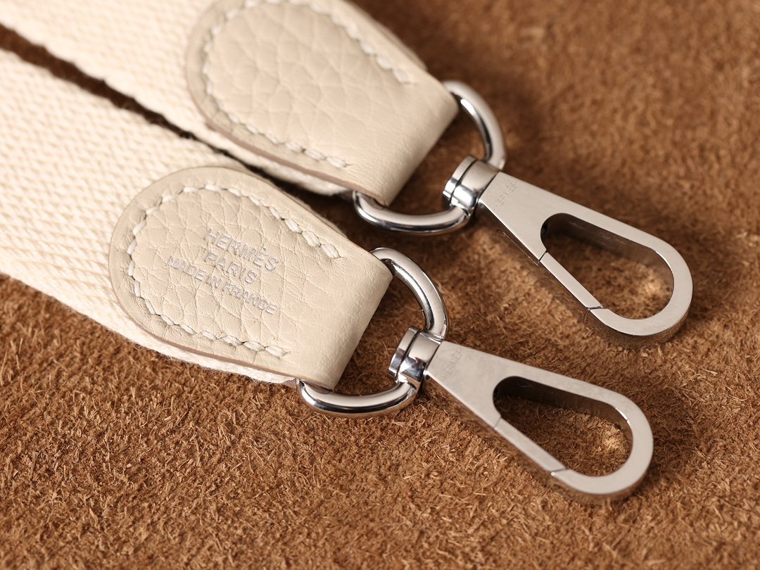 Hermes Evelyne 16