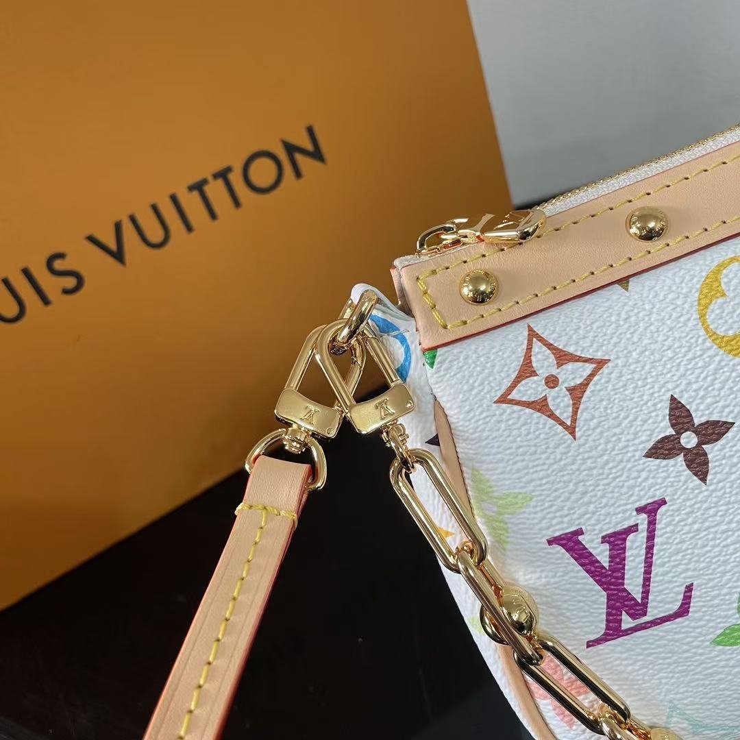 LV White Tricolor