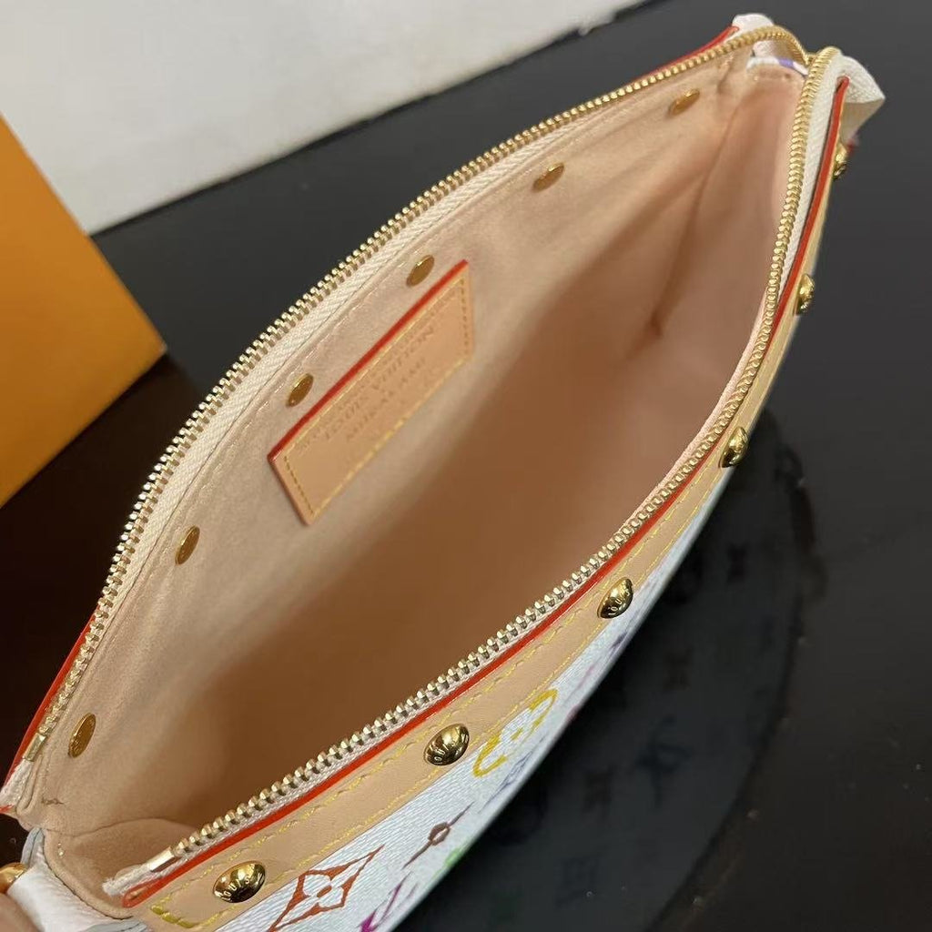 LV White Tricolor