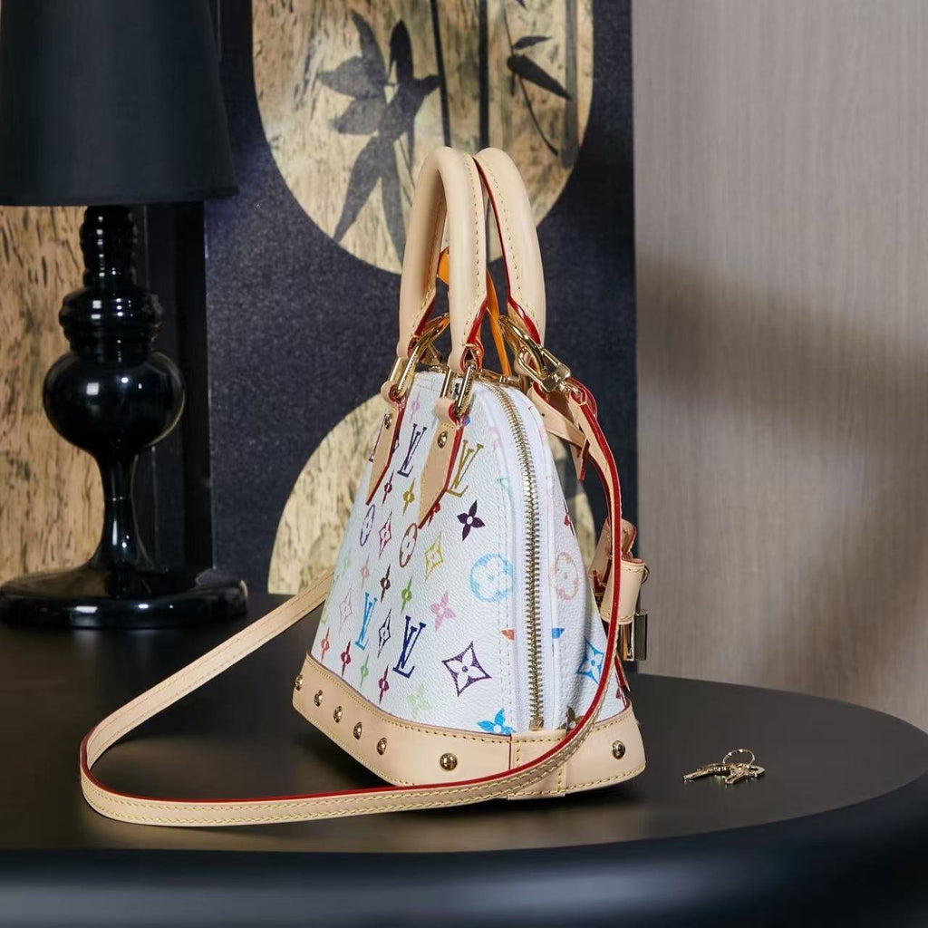 LV White Tricolor Alma