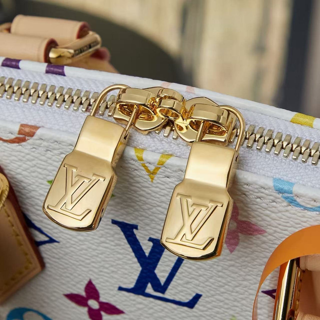 LV White Tricolor Alma