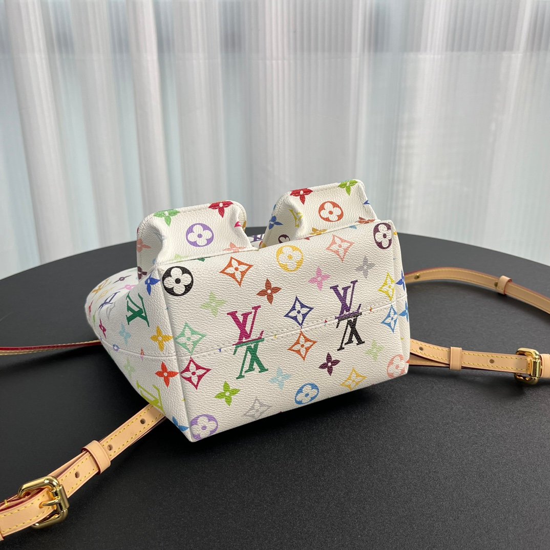 LV White Tricolor Shoulder Bag