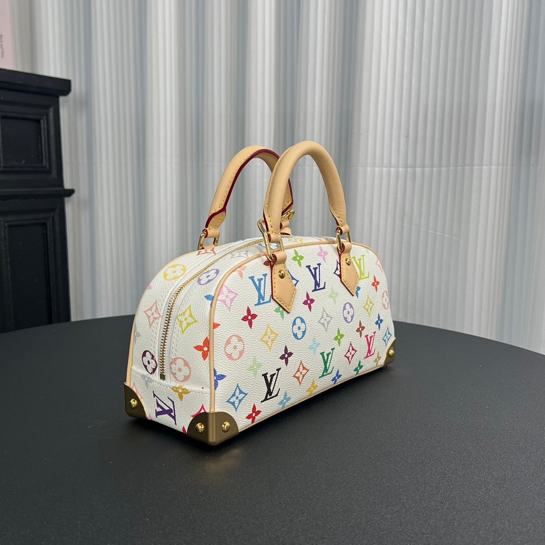 LV White Tricolor