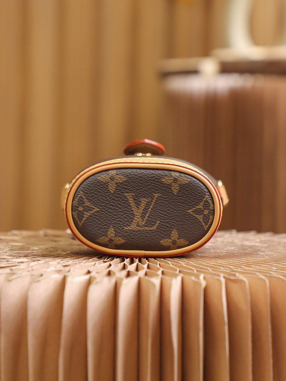 LV FOLD ME