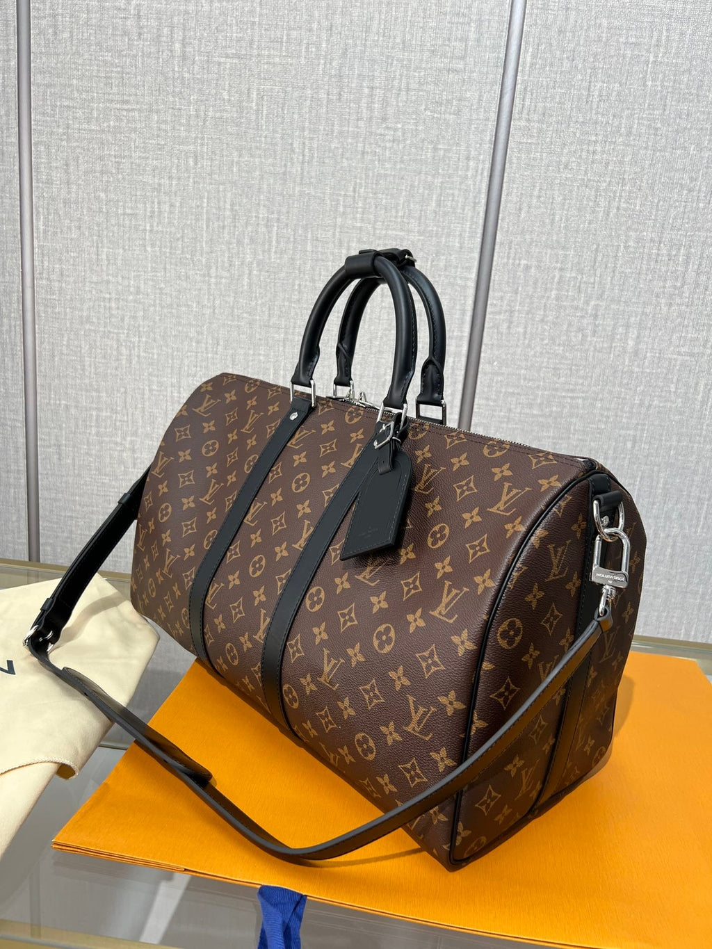 LV KEEPALL BANDOULIÈRE 45