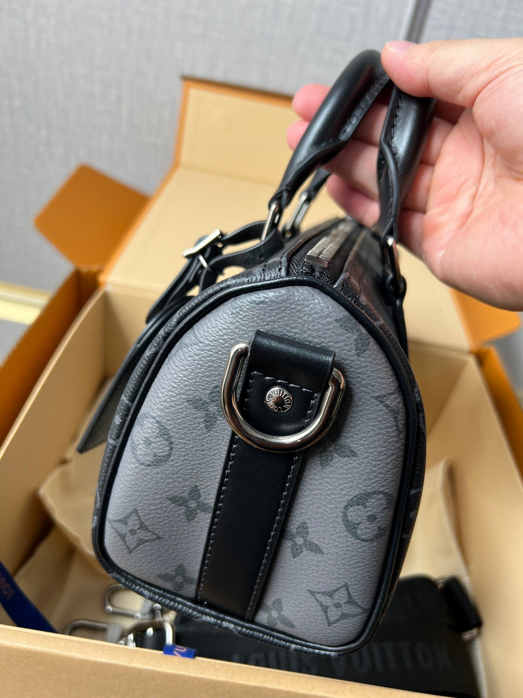 LV KEEPALL BANDOULIÈRE 25