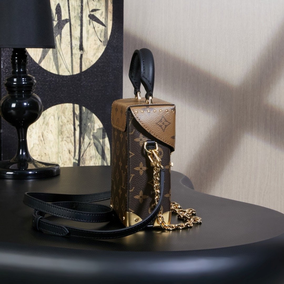 LV CAMERA BOX