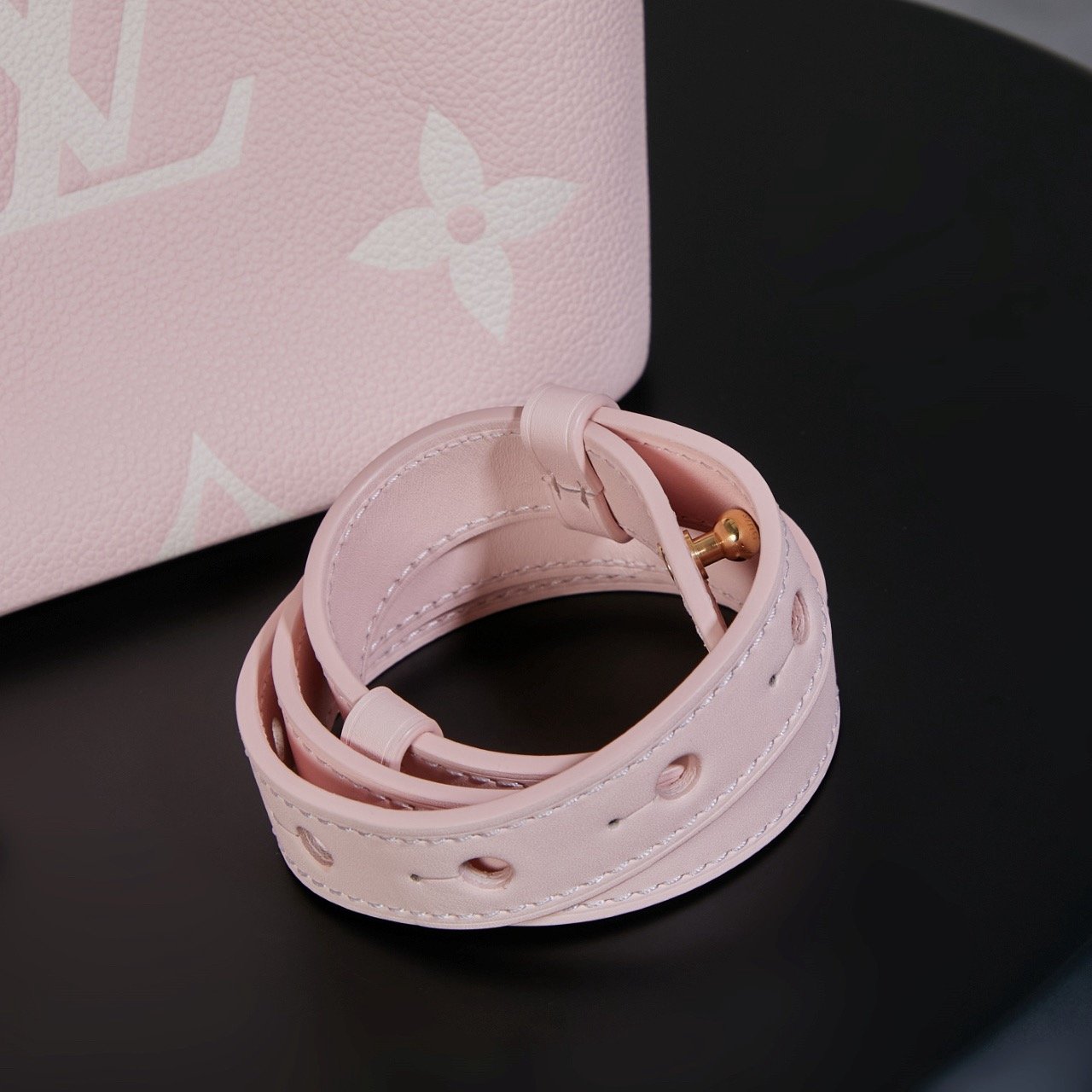 LV ALL IN BB