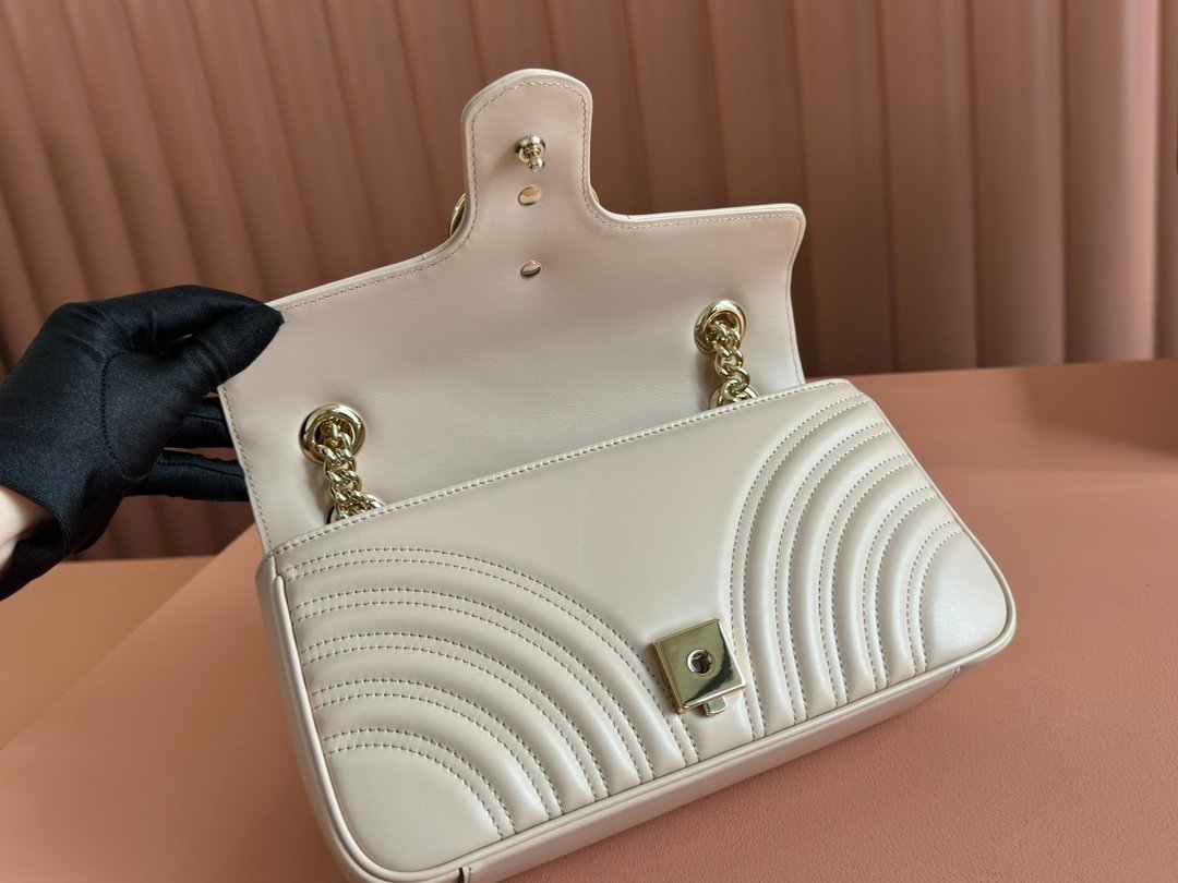 GUCCI Marmont