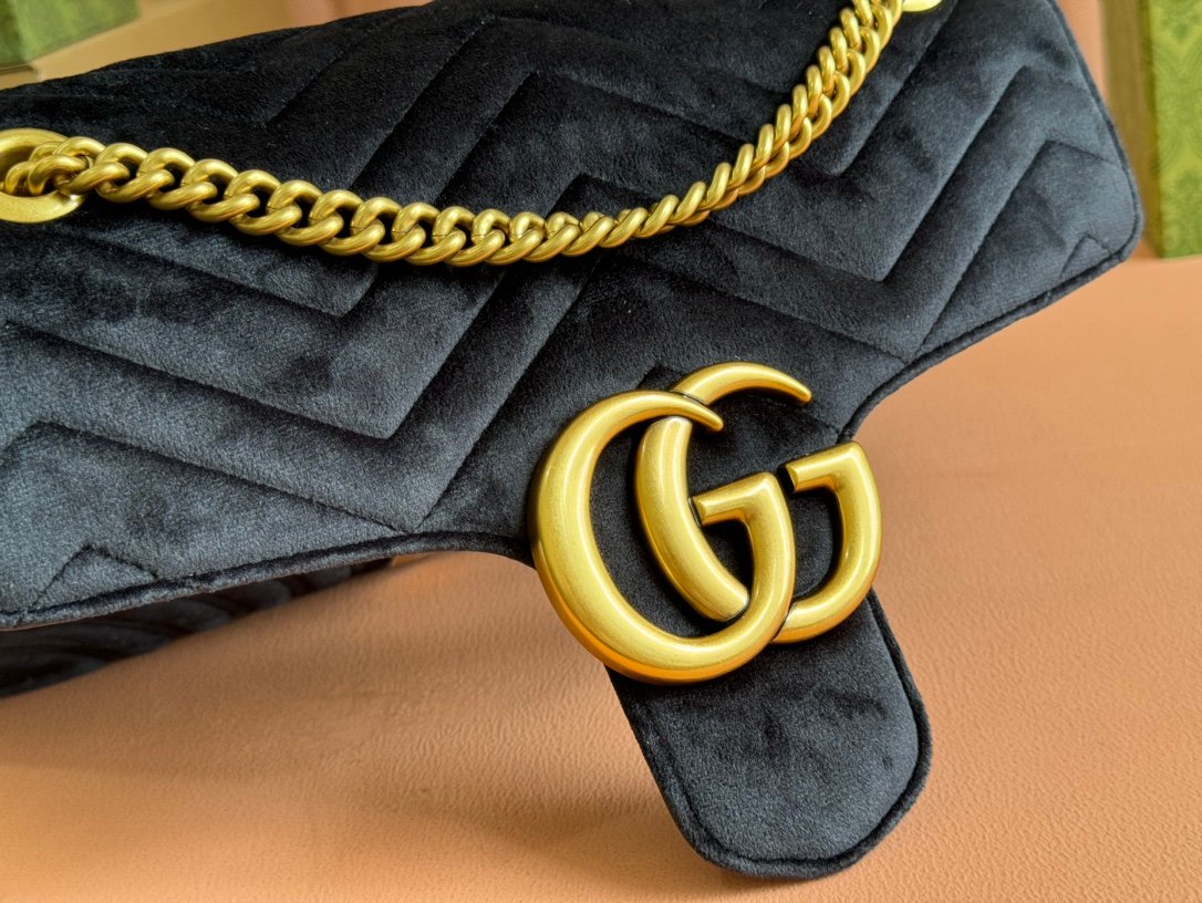 GUCCI Marmont