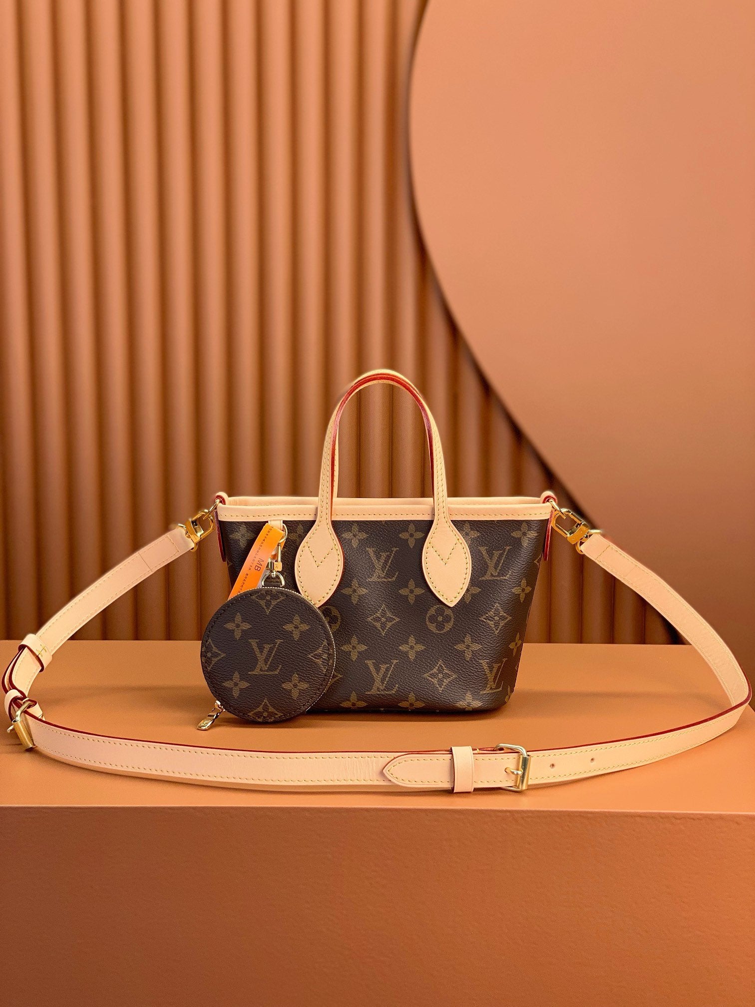 LV Neverfull BB