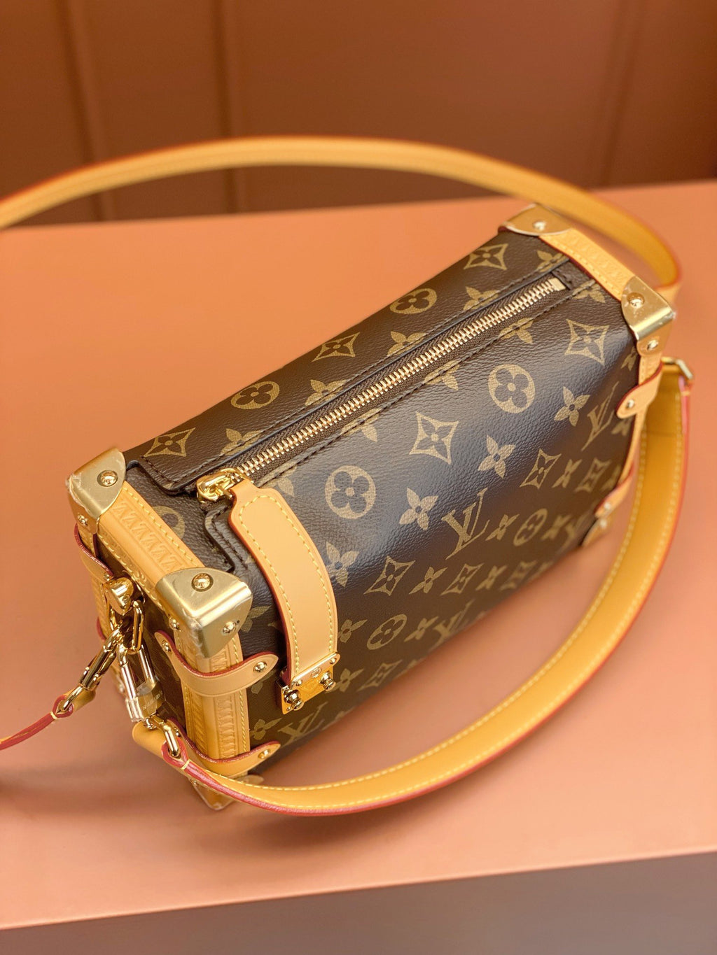 LV SIDE TRUNK