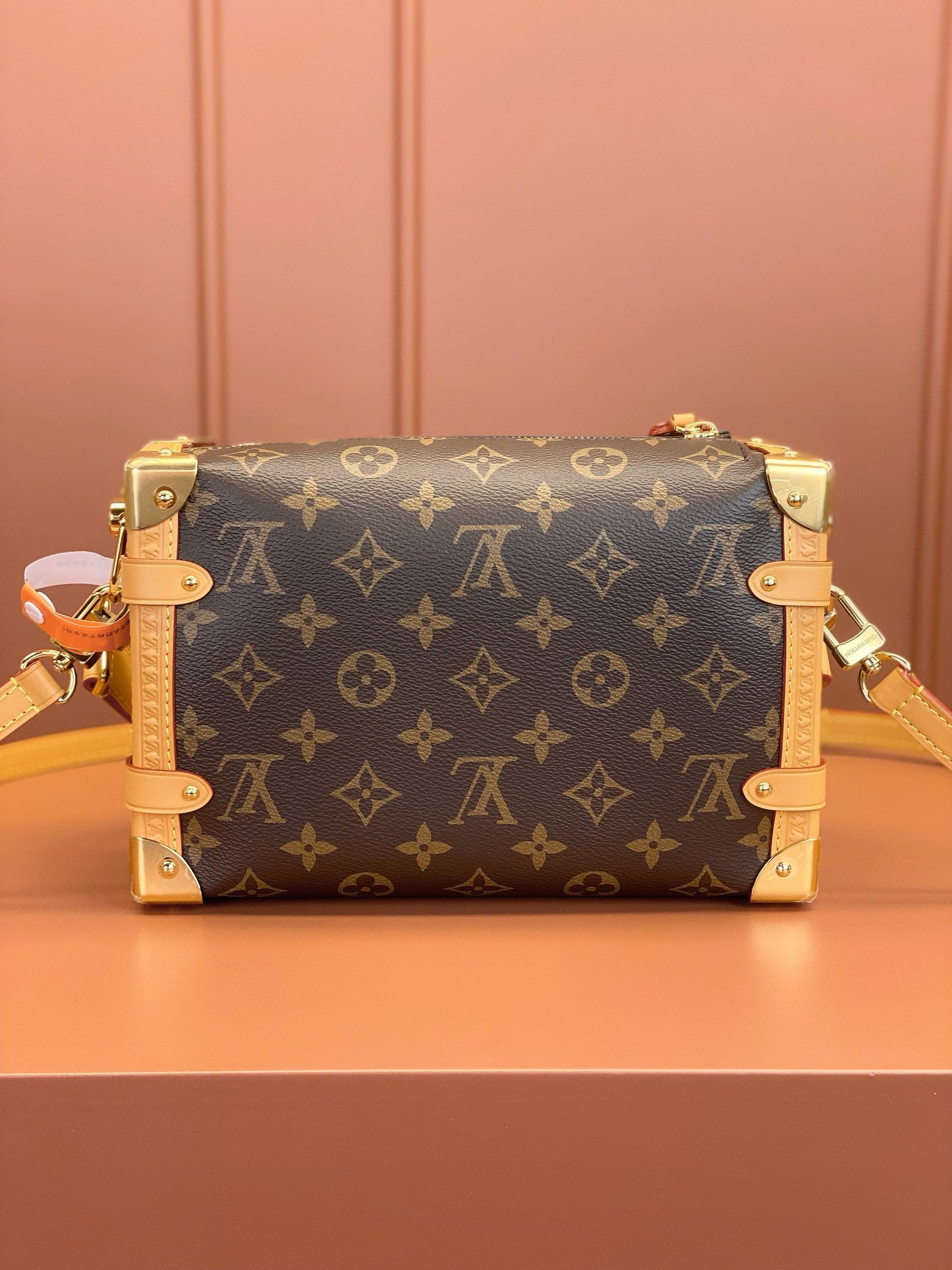 LV SIDE TRUNK